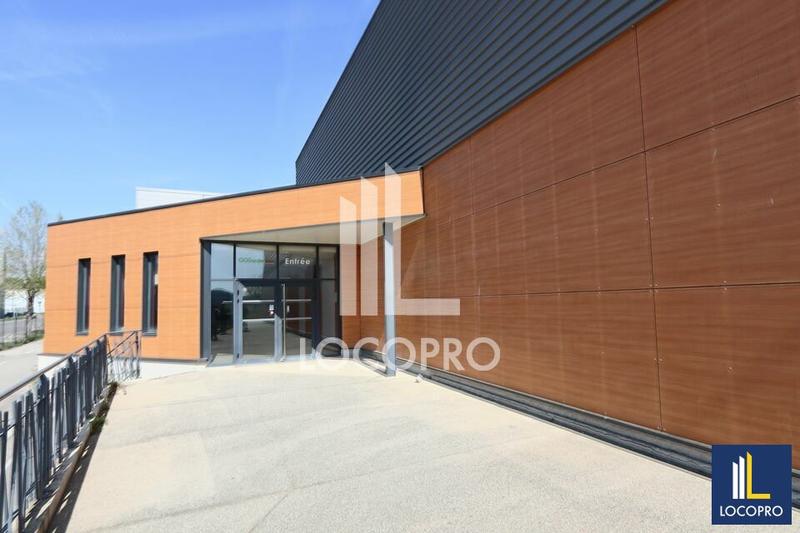 Local d'activité / Entrepôt - 4 800 m²