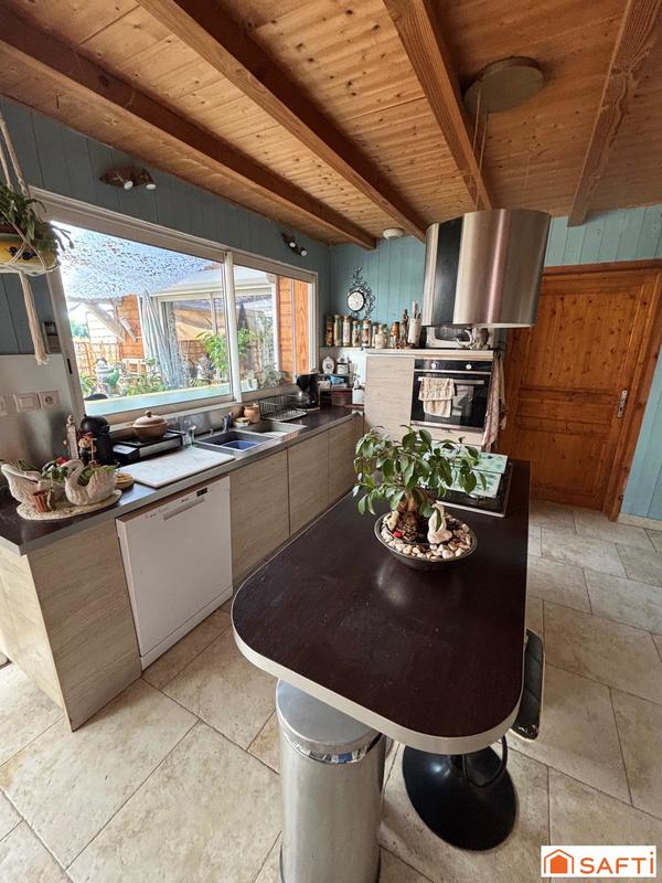 Maison - 138 m² - 4 pièces