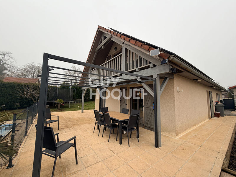 Maison - 144 m² - 4 pièces