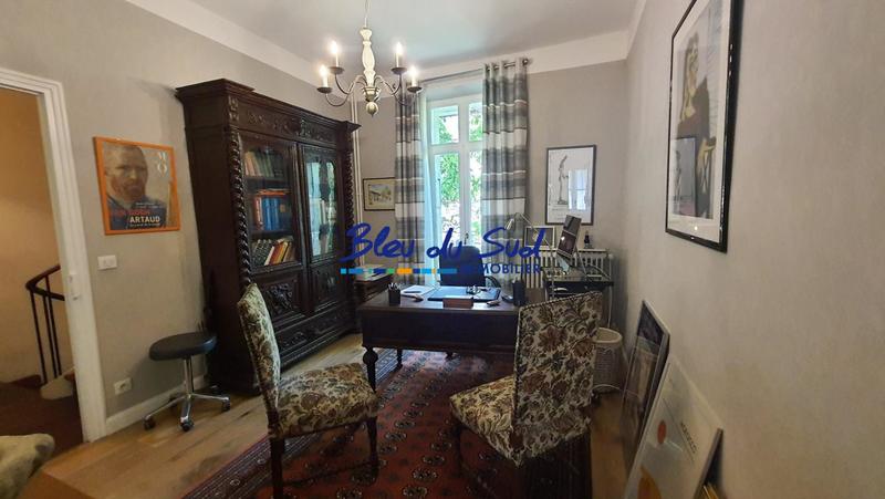 Maison de ville - 196 m² - 10 pièces