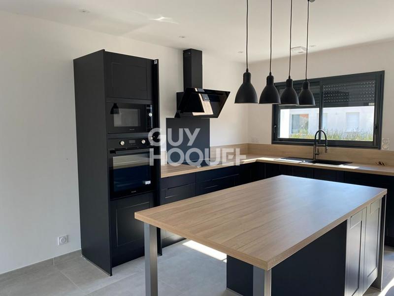 Maison - 91 m² - 4 pièces