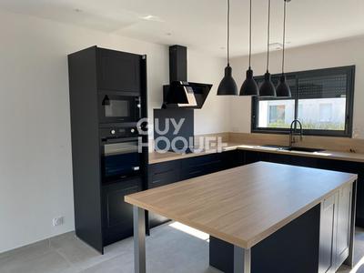 Maison - 91 m² - 4 pièces