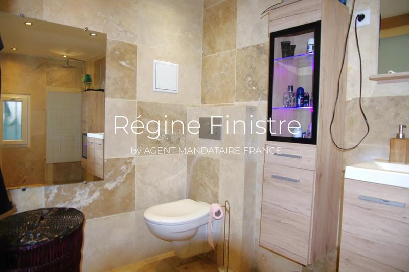 Maison - 205 m² - 7 pièces