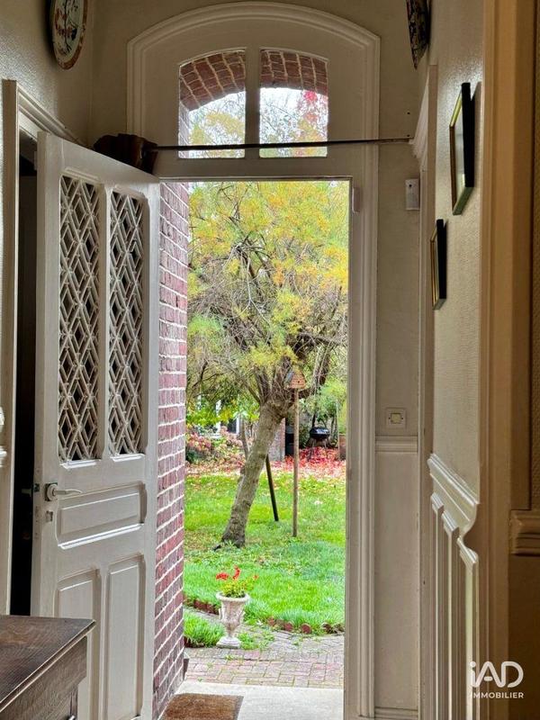 Maison - 176 m² - 10 pièces