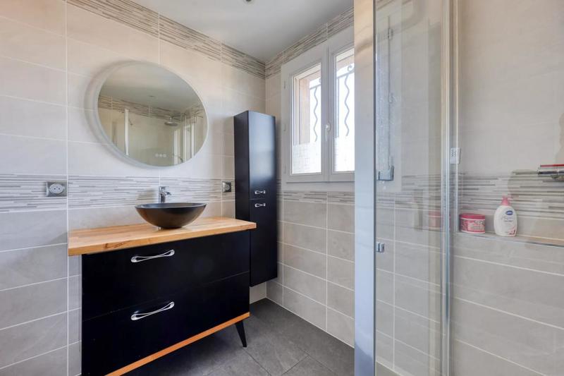 Appartement - 130 m² - 5 pièces