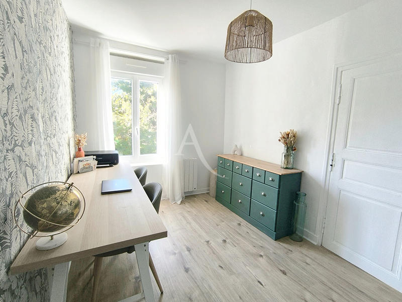 Maison - 136 m² - 6 pièces