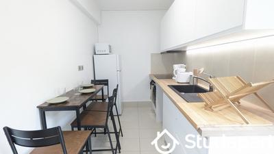 Chambre - 12 m² - 1 pièce