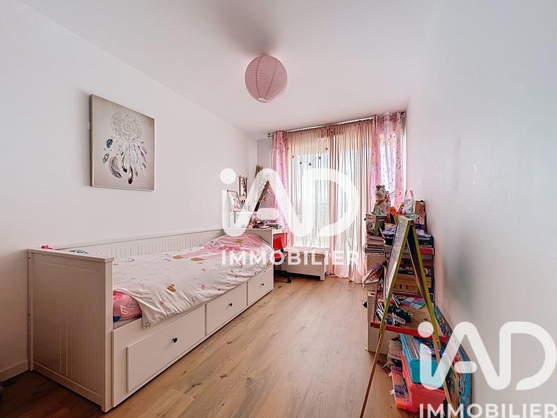 Appartement - 77 m² - 4 pièces
