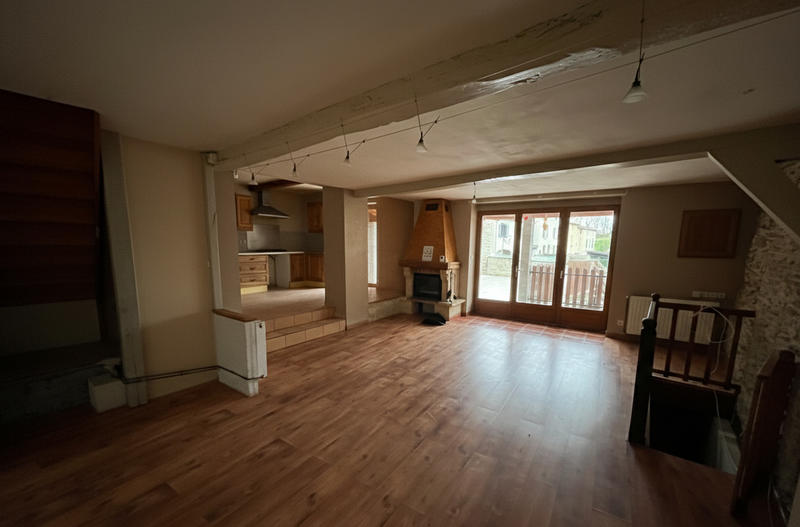 Maison de village - 101 m² - 4 pièces