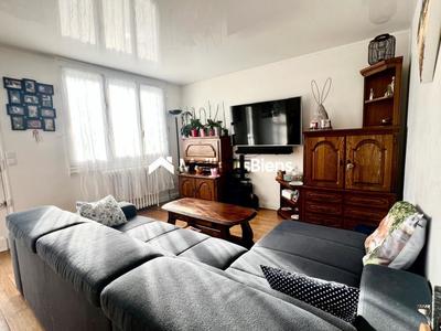 Maison - 70 m² - 5 pièces