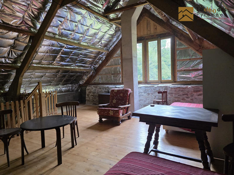 Maison ancienne - 100 m² - 2 pièces