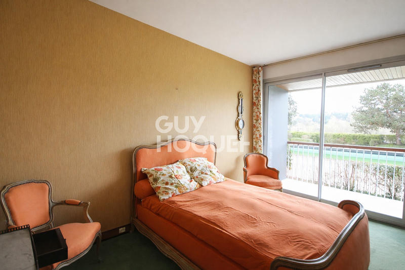 Appartement - 133 m² - 6 pièces