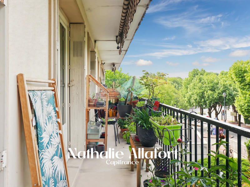 Appartement - 82 m² - 3 pièces