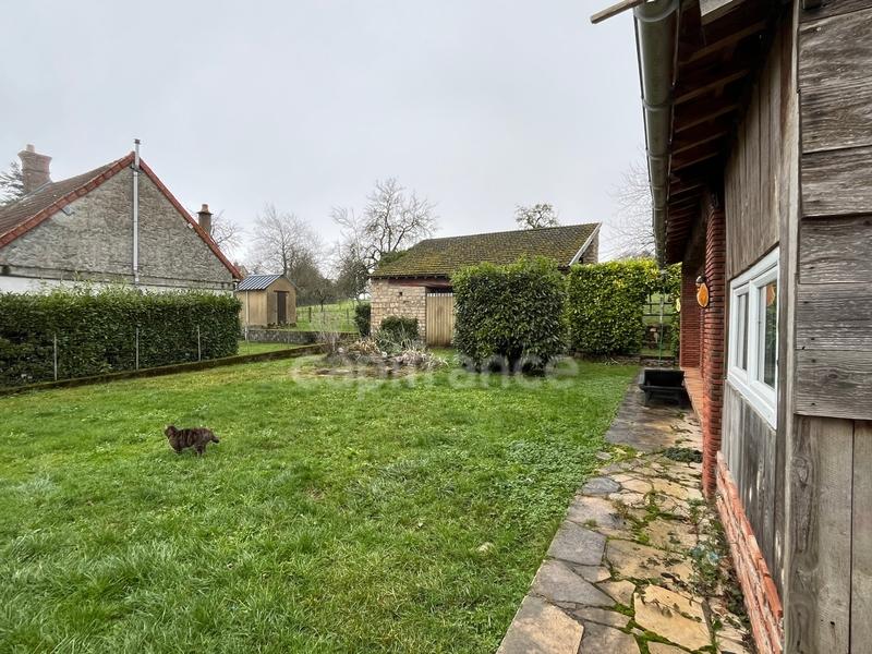 Maison - 240 m² - 9 pièces