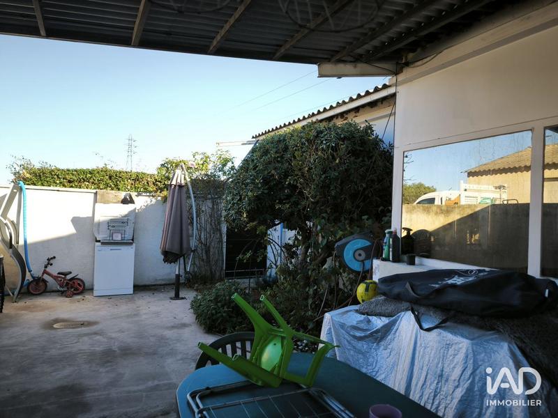 Local commercial - 215 m²