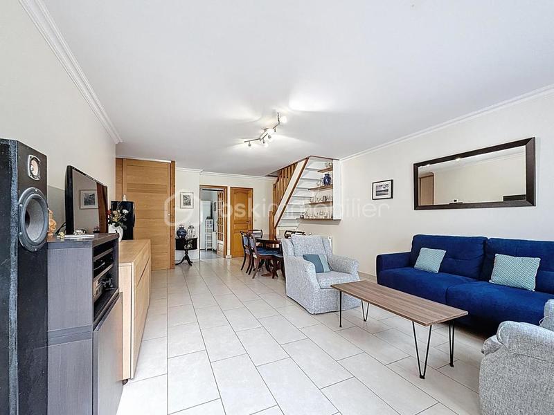 Maison - 104 m² - 5 pièces