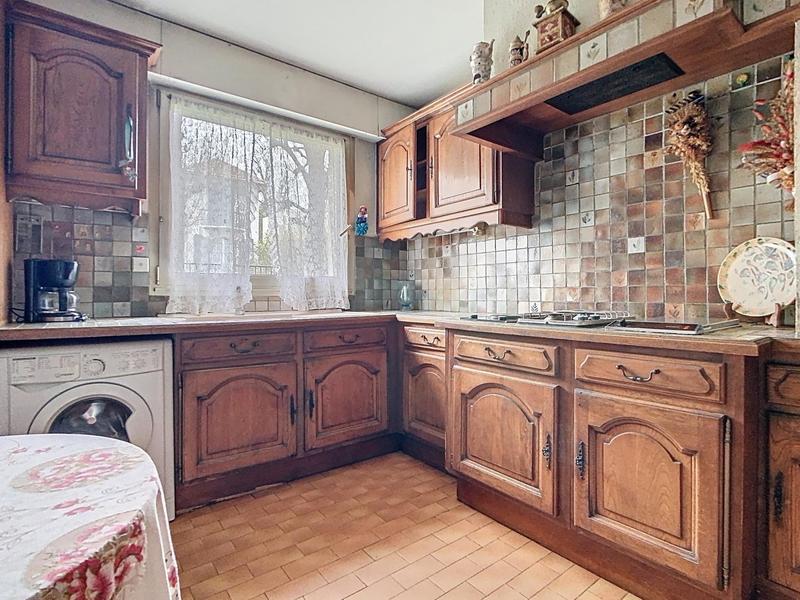 Appartement - 100 m² - 3 pièces