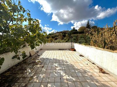 Maison de village - 137 m² - 6 pièces