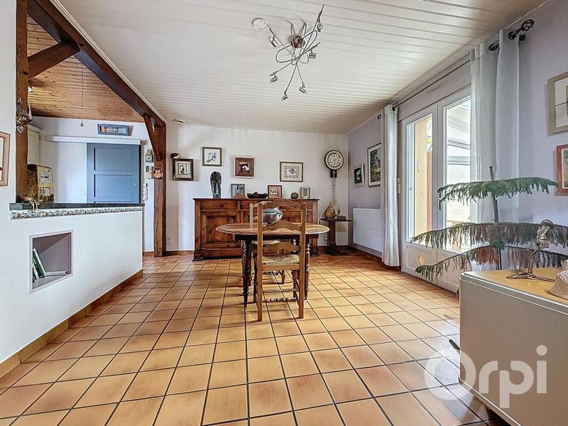 Maison - 94 m² - 4 pièces