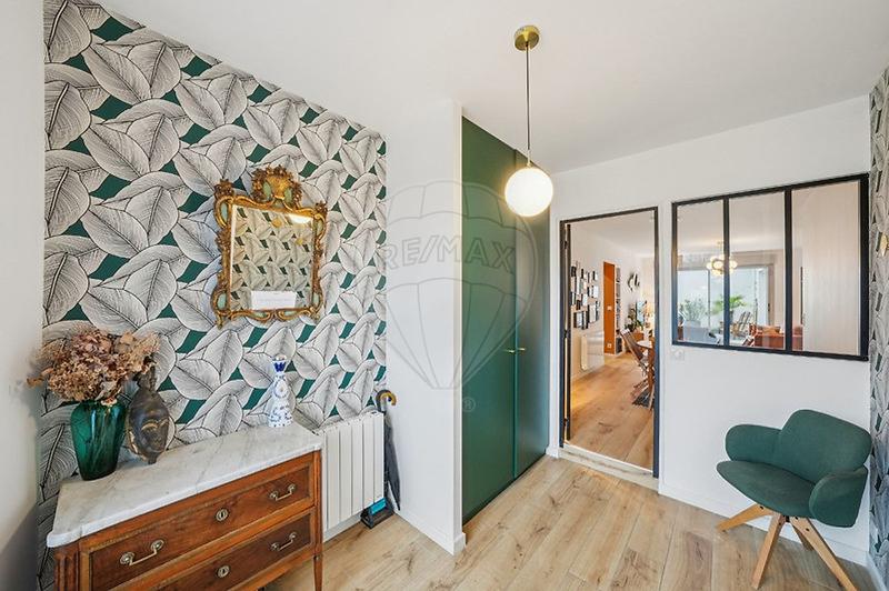 Appartement - 97 m² - 4 pièces