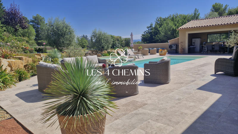 Villa - 140 m² - 4 pièces