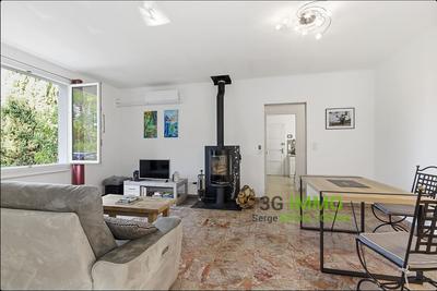 Propriété - 124 m² - 6 pièces