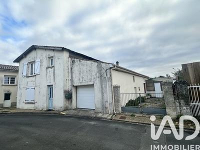 Maison - 200 m² - 8 pièces