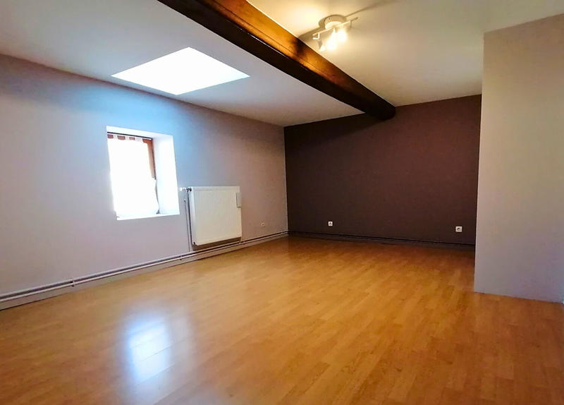 Maison - 272 m² - 8 pièces