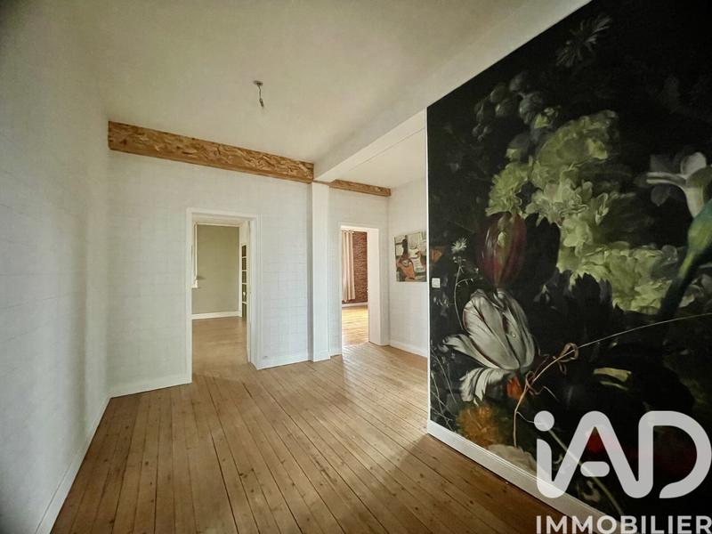 Maison - 356 m² - 8 pièces