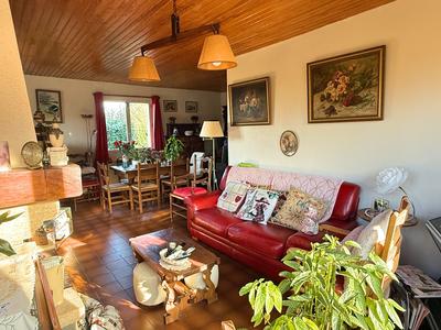 Maison - 97 m² - 4 pièces