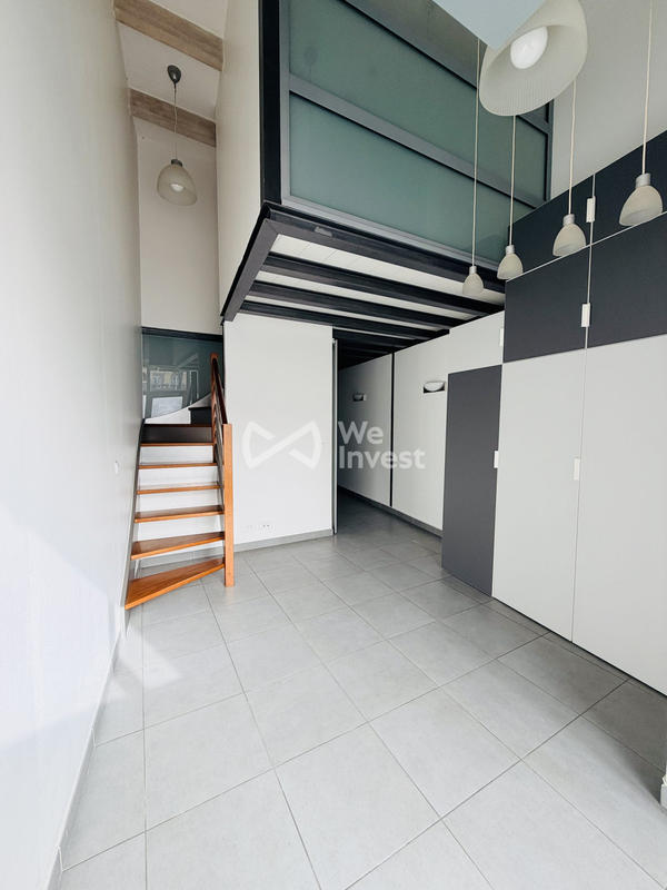 Appartement - 131 m² - 6 pièces