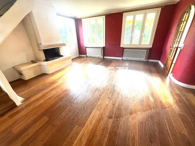 Maison - 149 m² - 6 pièces