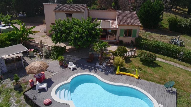 Maison - 177 m² - 7 pièces