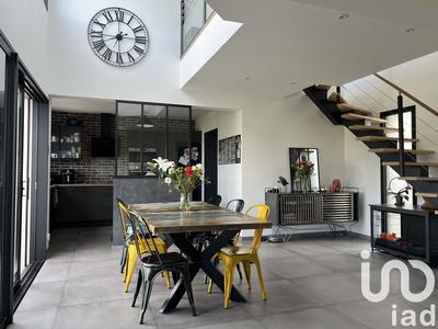 Maison - 125 m² - 6 pièces