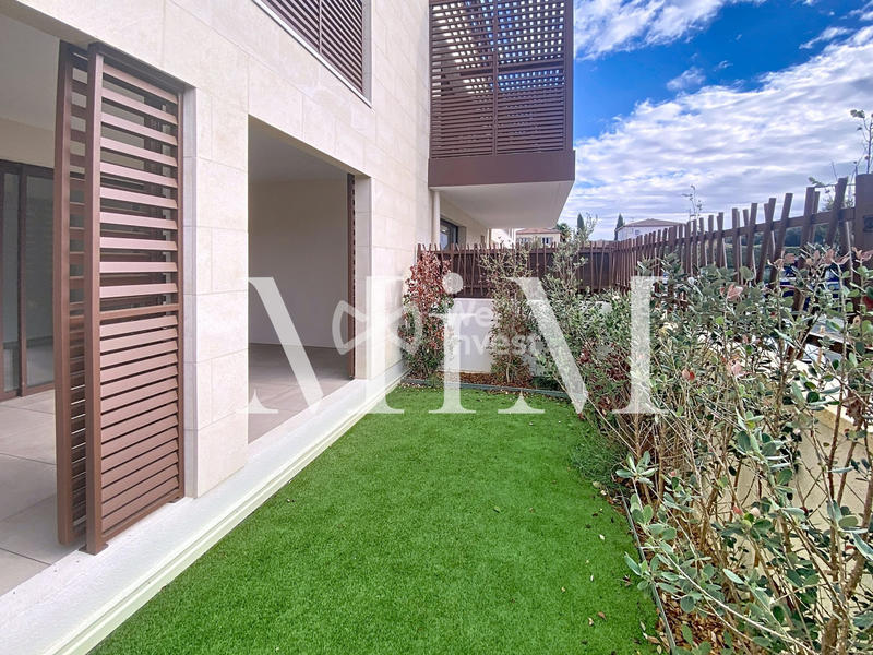 Appartement - 77 m² - 3 pièces