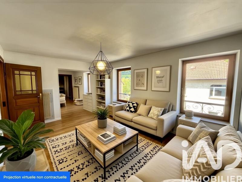 Maison - 252 m² - 7 pièces