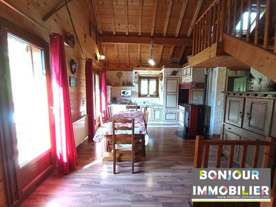 Maison - 93 m² - 3 pièces