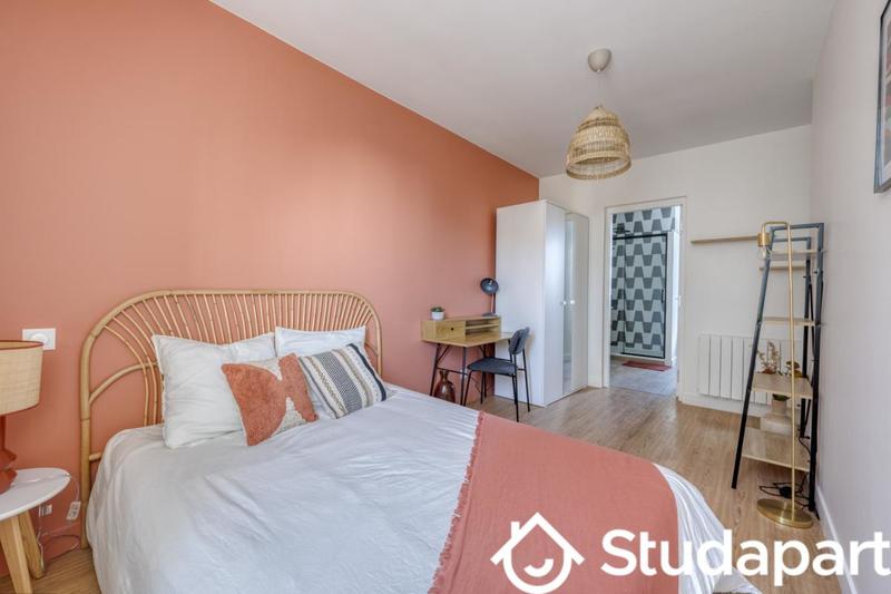 Chambre - 24 m² - 1 pièce