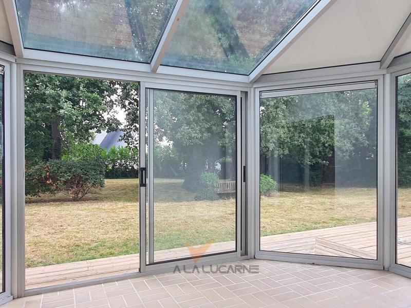 Propriété - 256 m² - 6 pièces