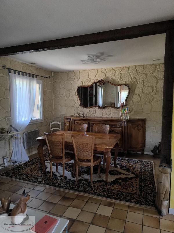 Maison - 157 m² - 8 pièces