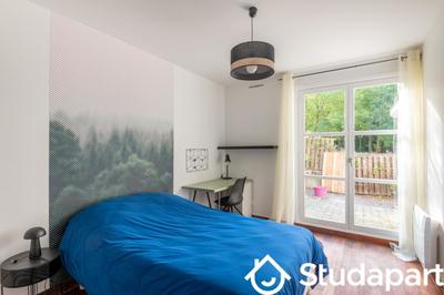 Chambre - 10 m² - 1 pièce