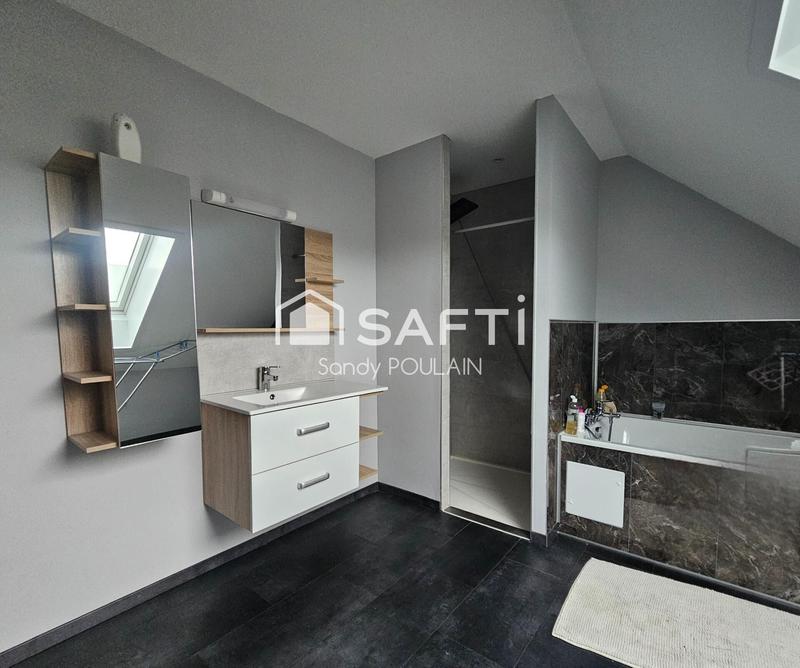 Maison - 149 m² - 6 pièces