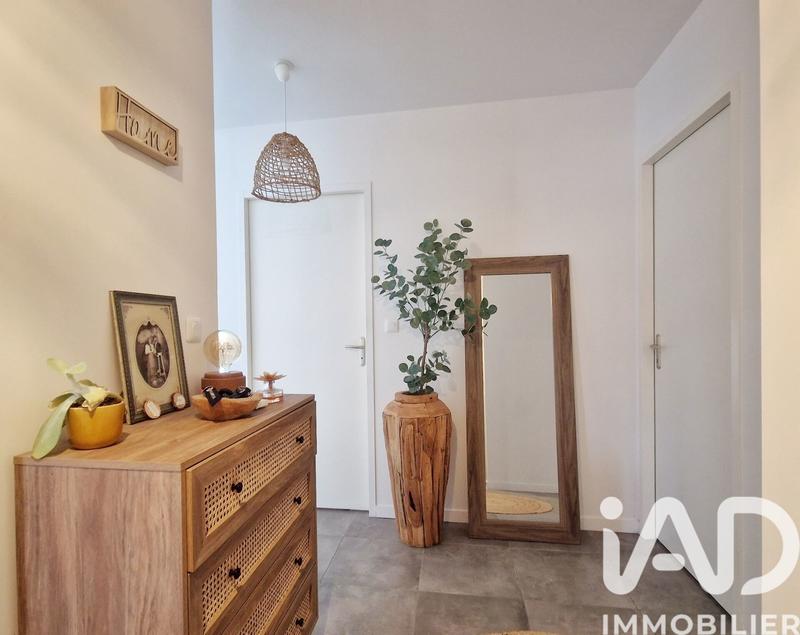 Maison - 93 m² - 4 pièces
