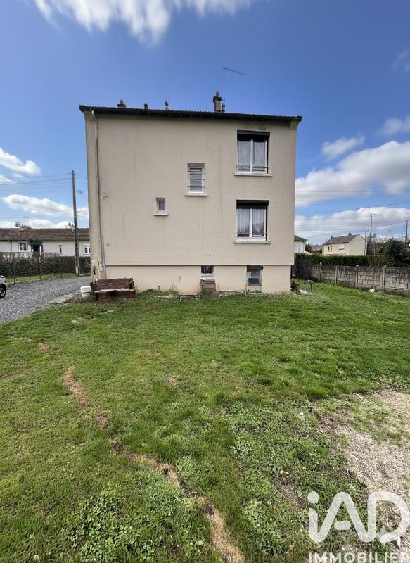 Maison - 93 m² - 4 pièces