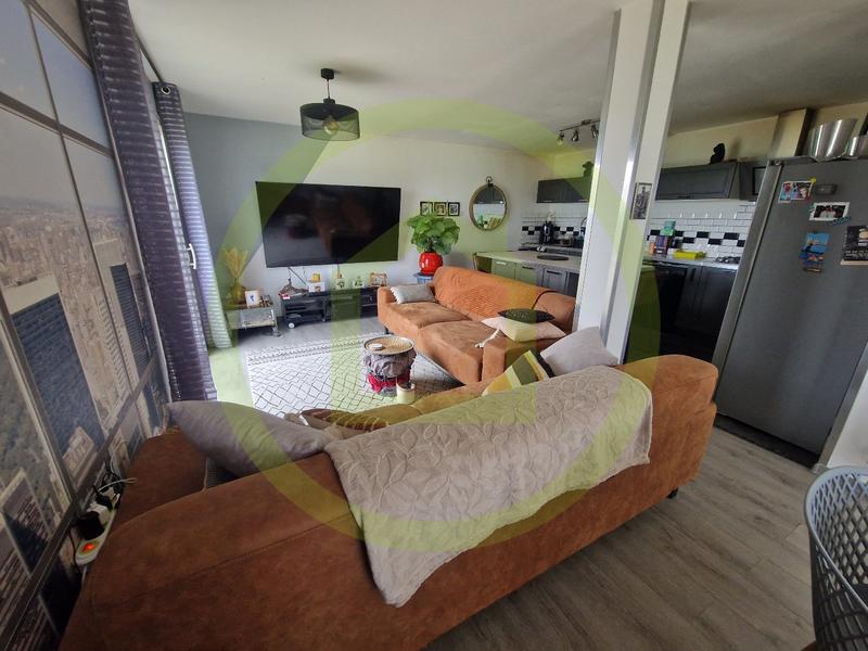 Maison - 180 m² - 6 pièces