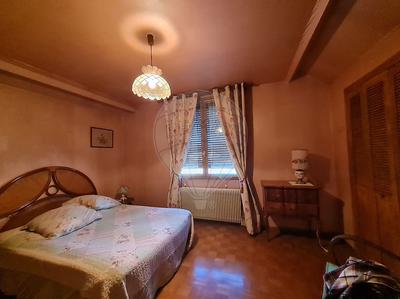 Maison - 102 m² - 6 pièces