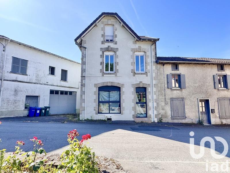 Maison de village - 206 m² - 7 pièces
