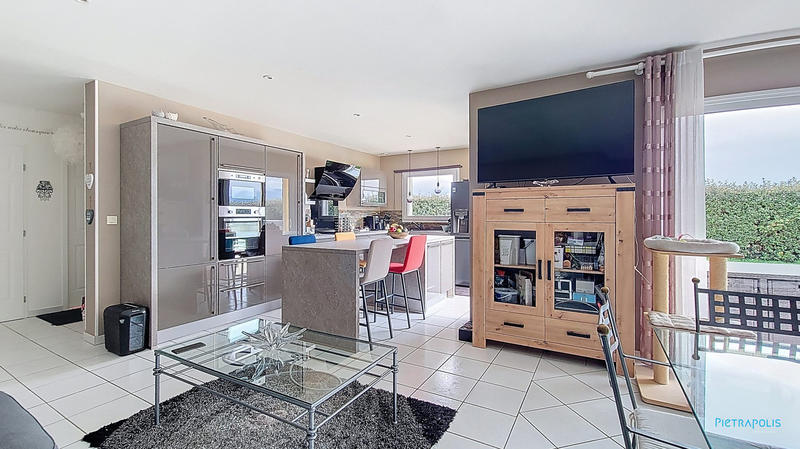 Maison traditionnelle - 130 m² - 5 pièces