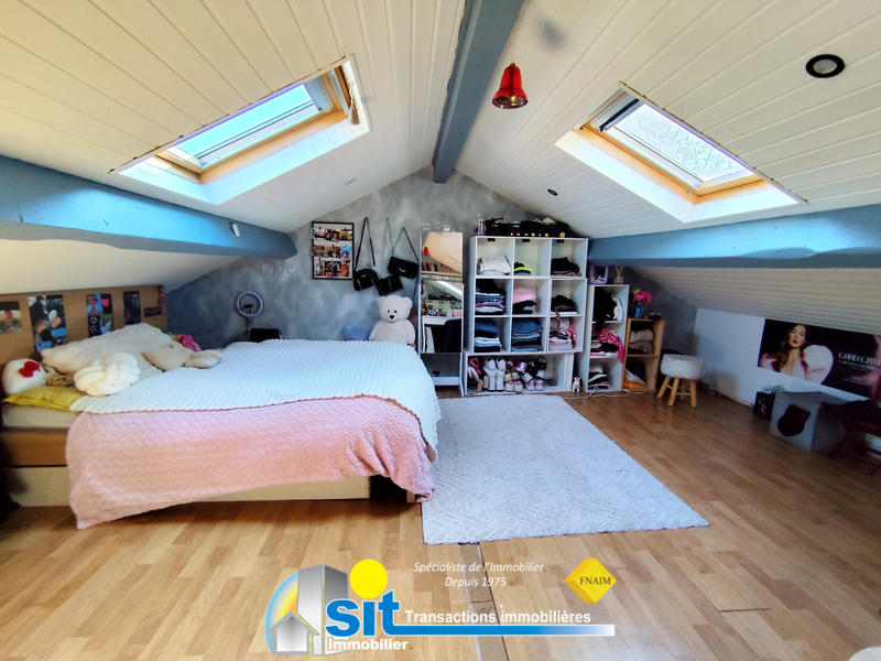 Maison - 104 m² - 3 pièces