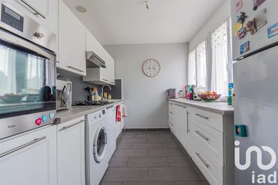 Maison - 93 m² - 4 pièces